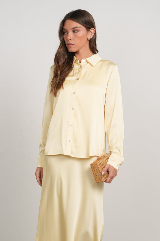 POINT SATIN BUTTON UP SHIRT