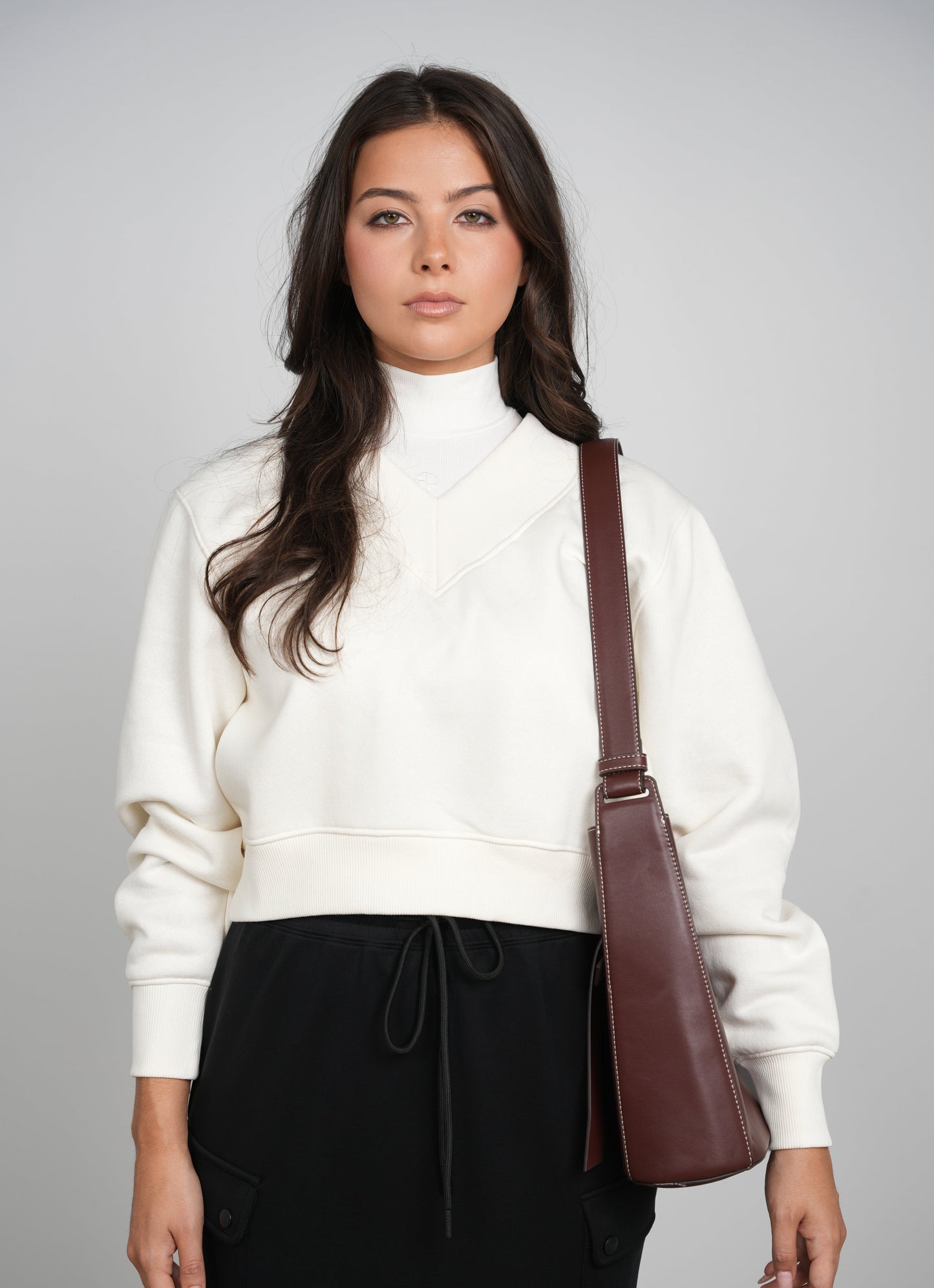 Point V-neck Sweatshirt