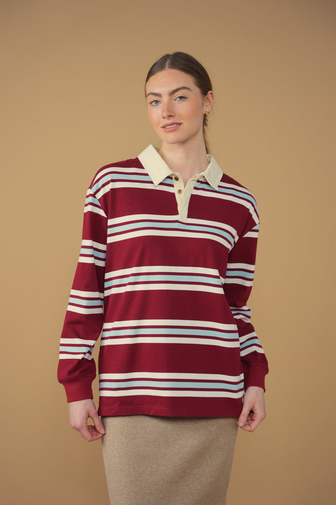 point striped rugby tee