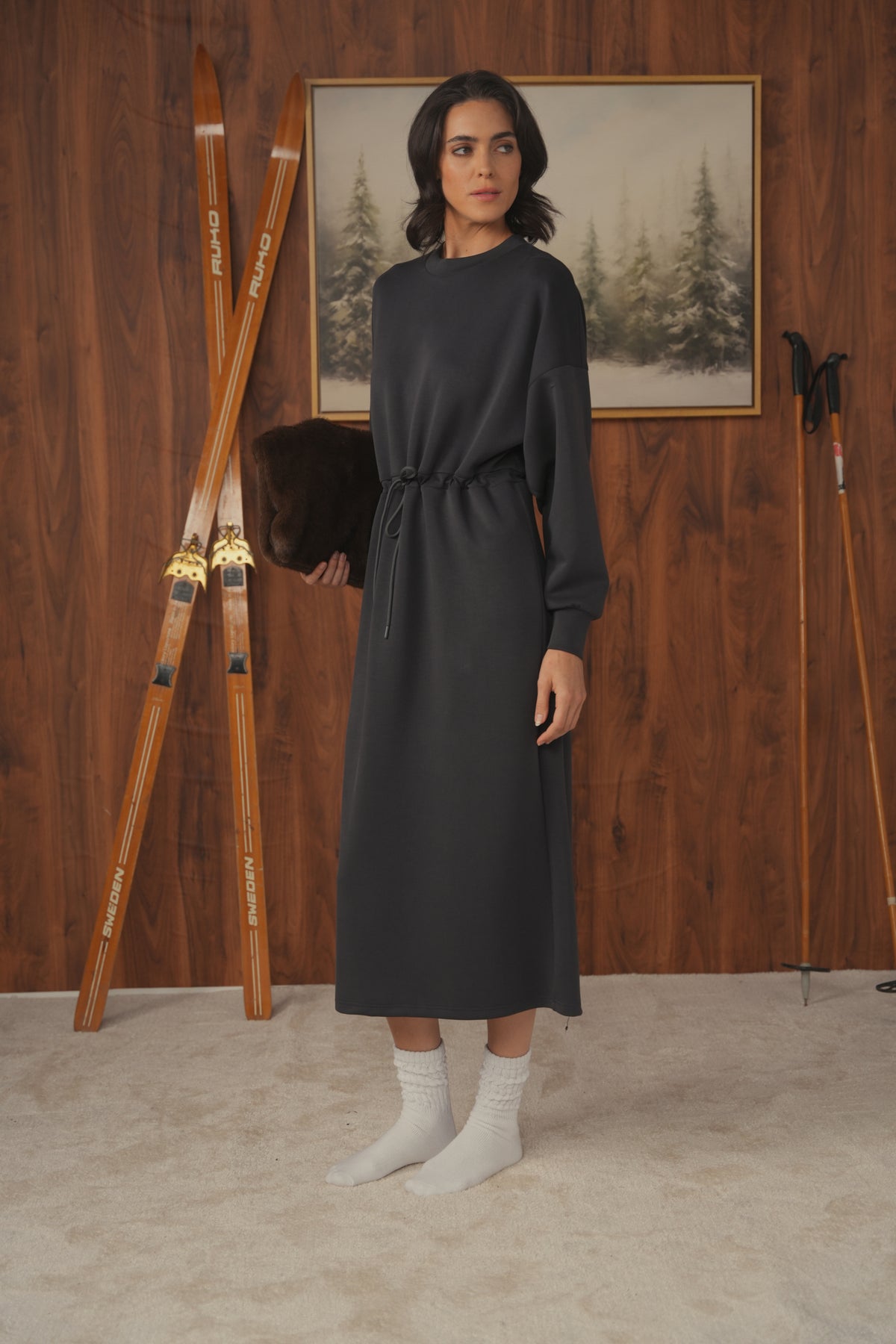 point cinch waist dress