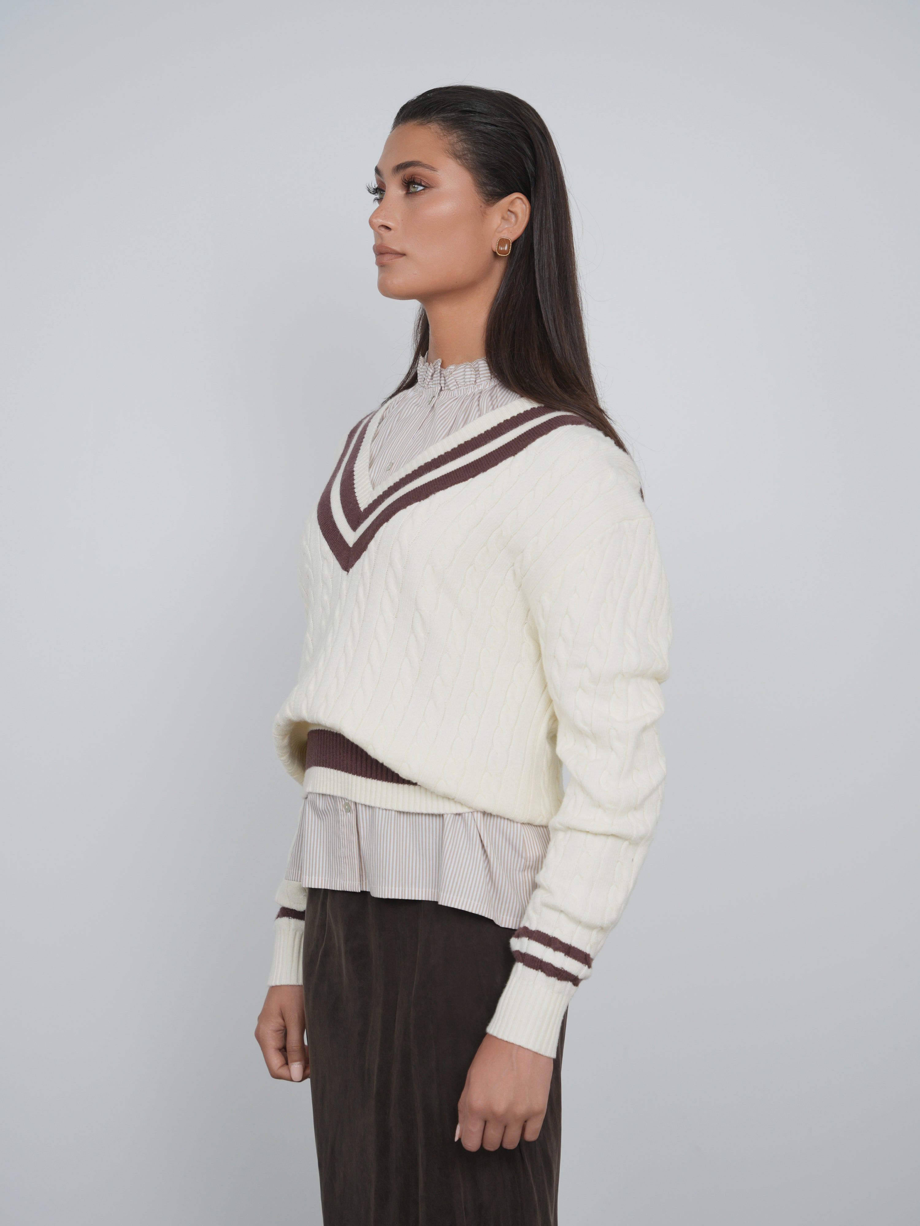 Point Ruffle Blouse
