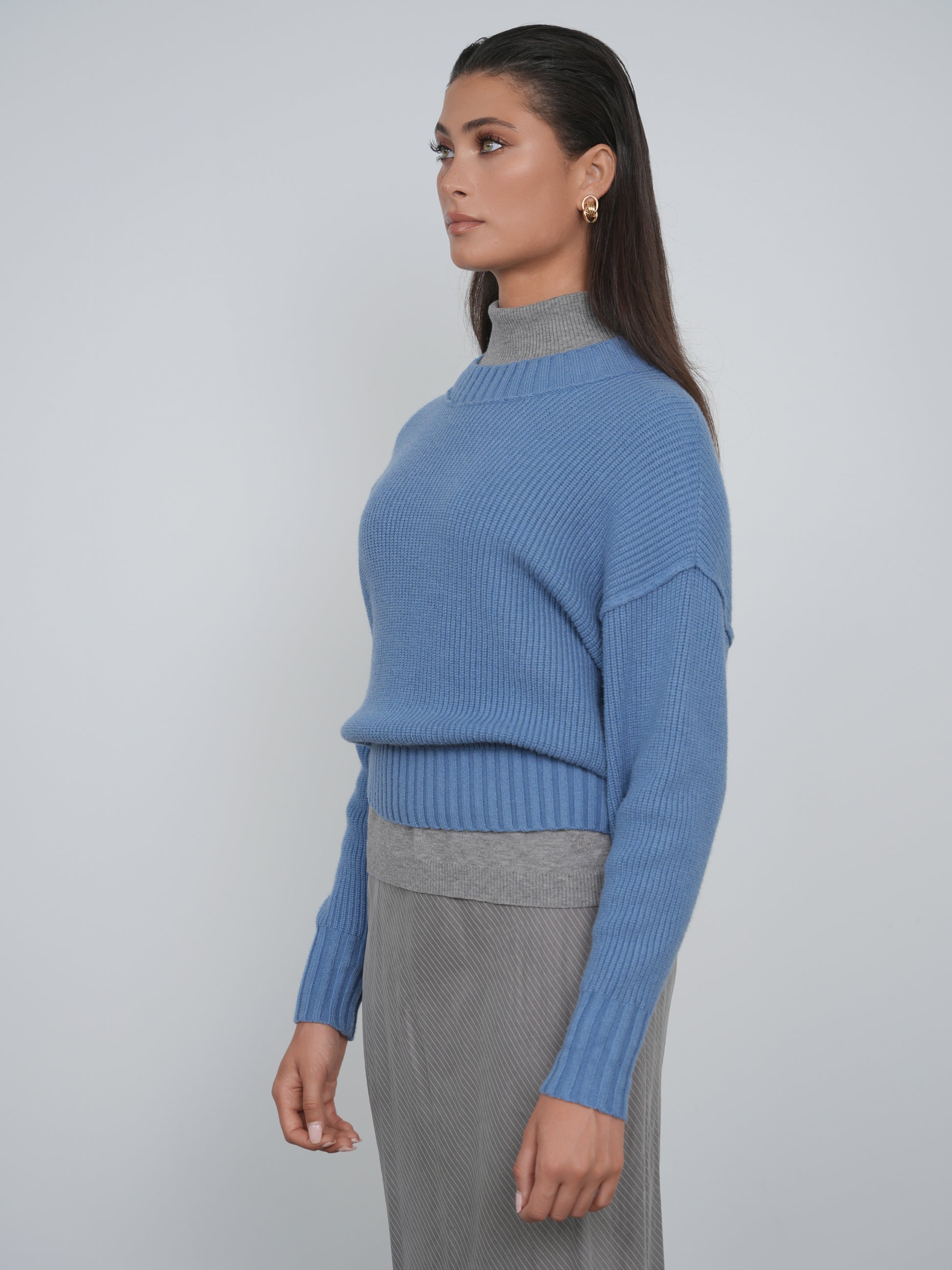 Point Chunky Knit Crew Sweater