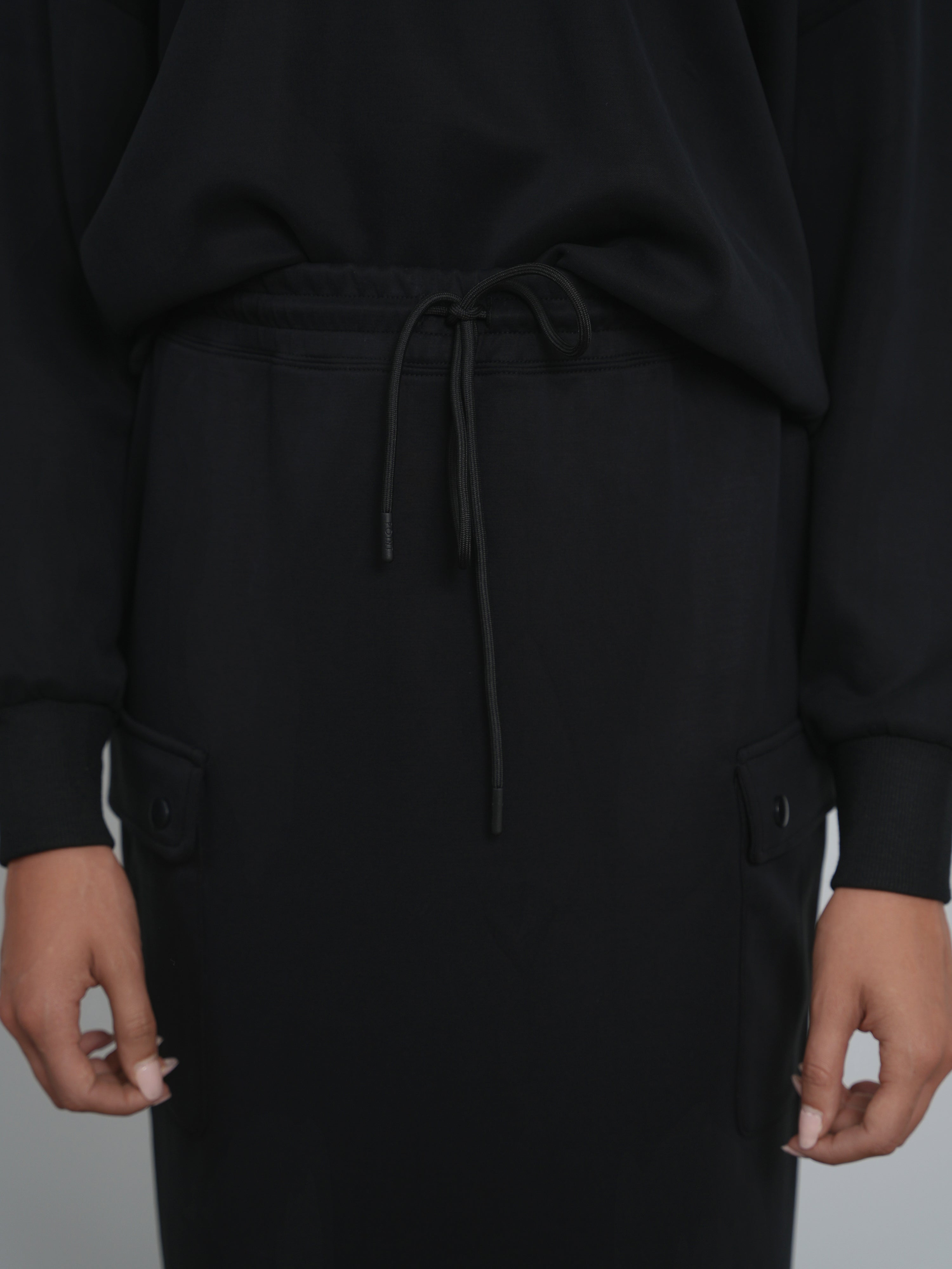 Point Cargo Pocket Skirt