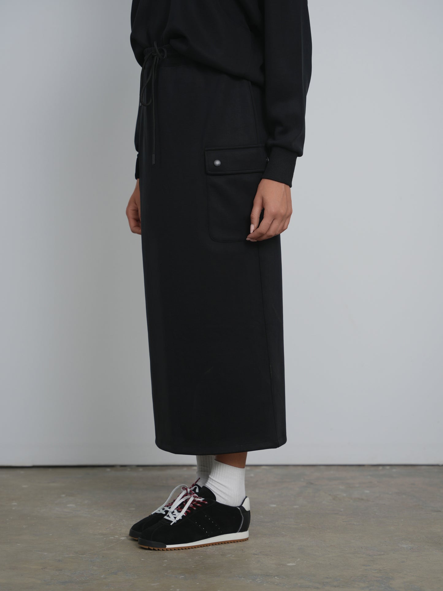 Point Cargo Pocket Skirt