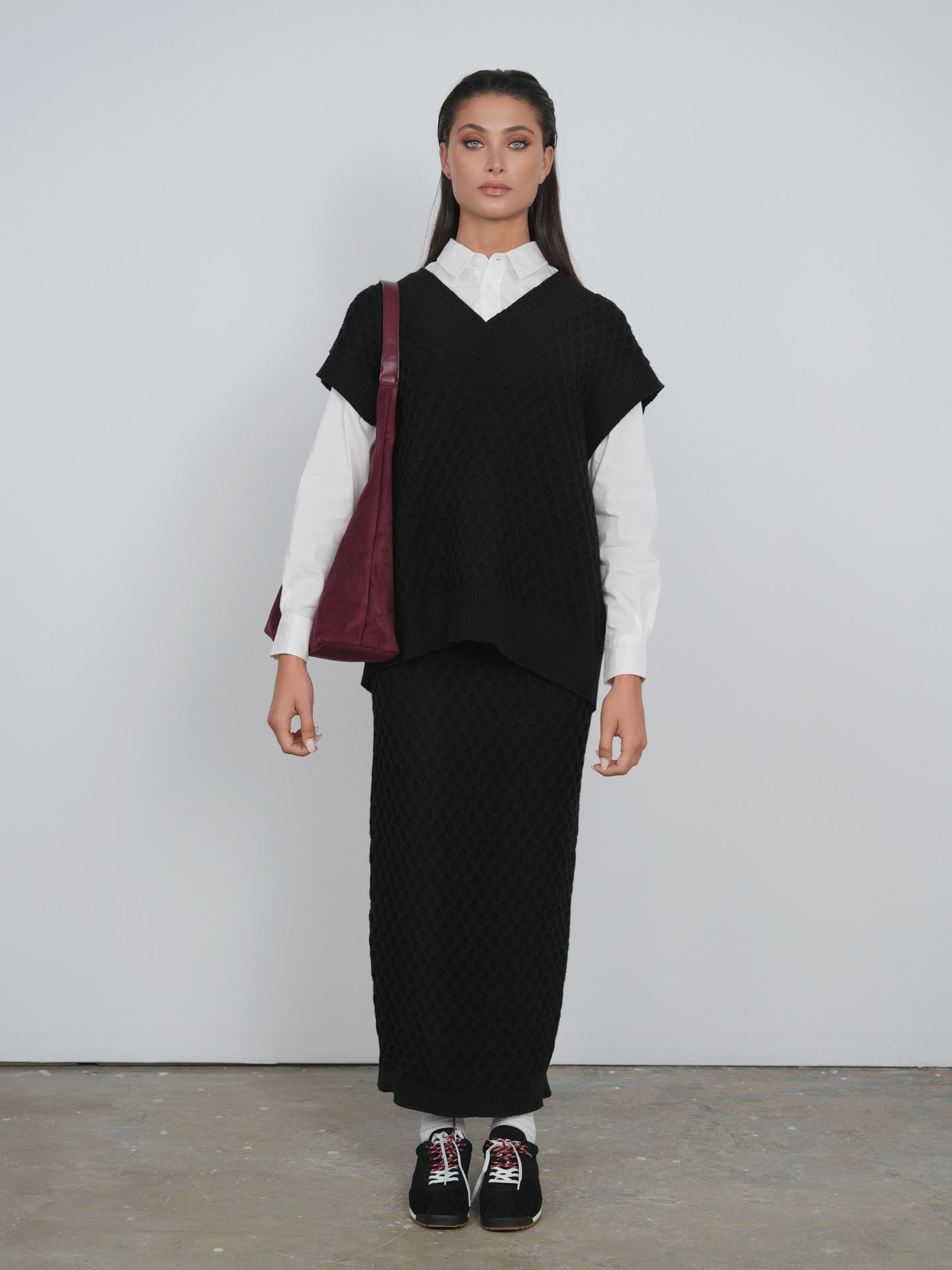 Point Straight Knit Maxi Skirt