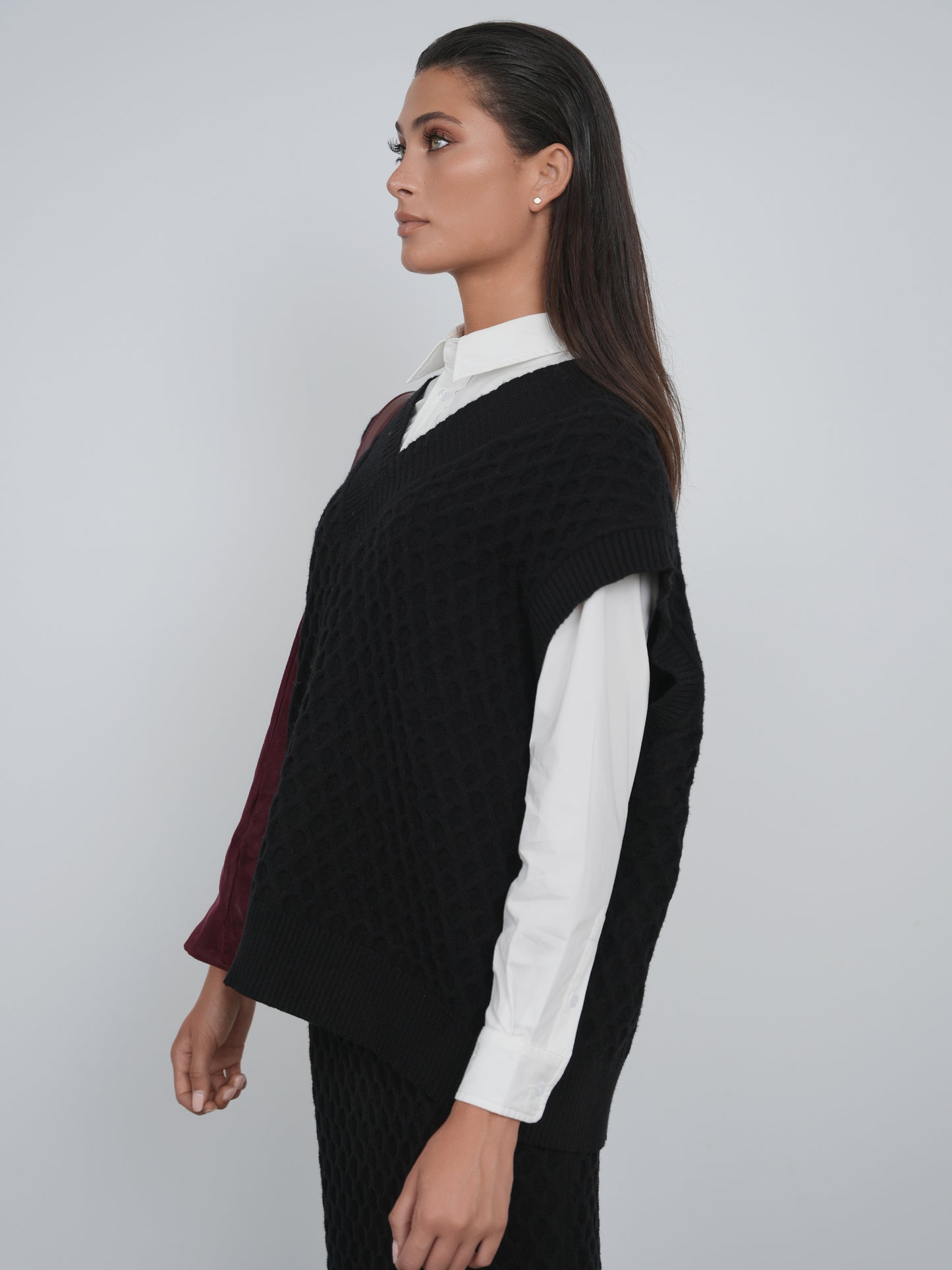 Point V-neck Oversized Sweater Vest