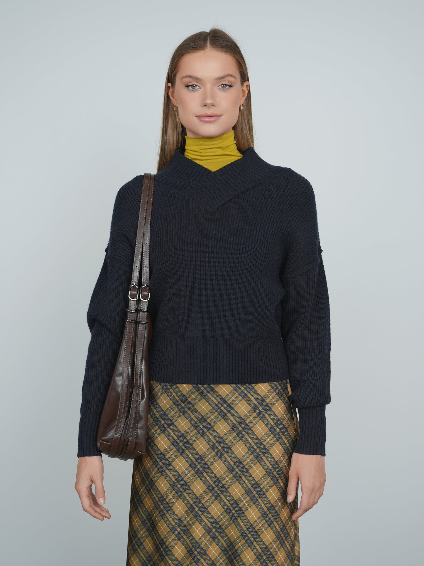 Point Chunky Knit V-neck Sweater