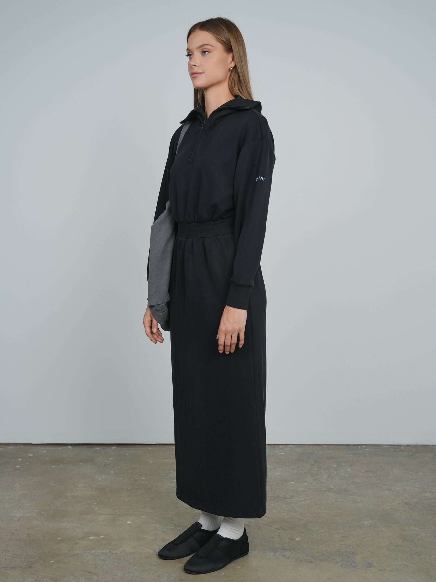 Point Rib Waist Dress