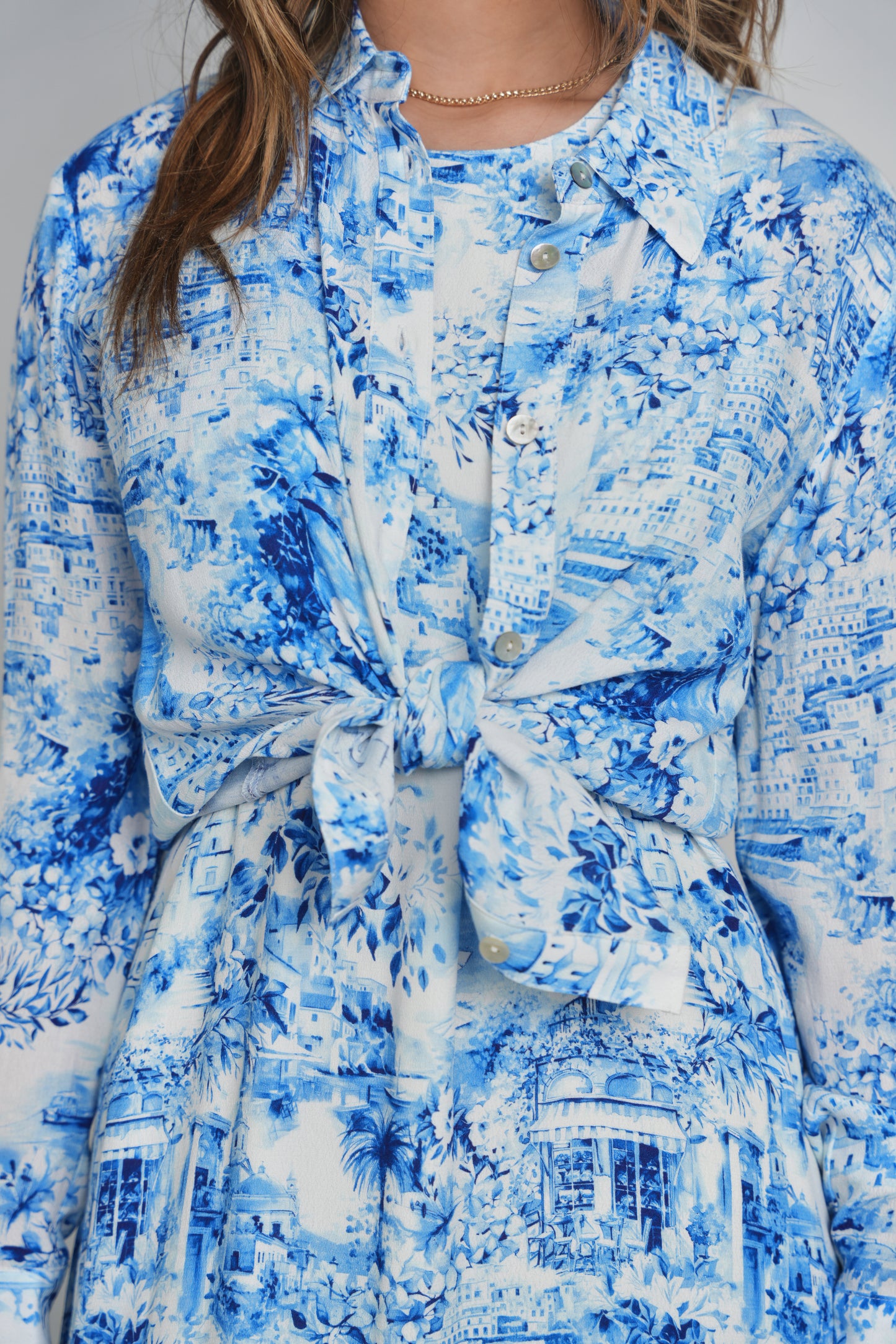 POINT GEORGETTE BUTTON UP BLOUSE