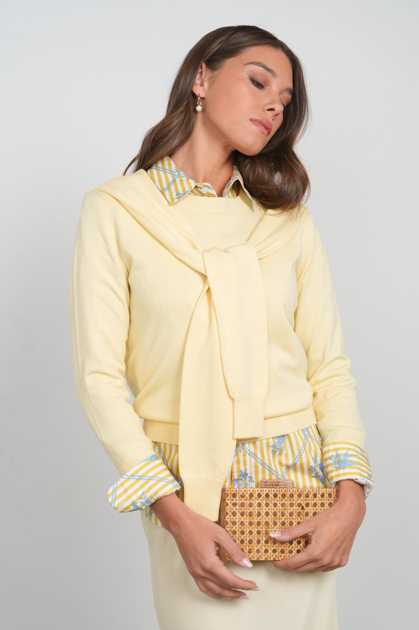 POINT SHOULDER WRAP SWEATER