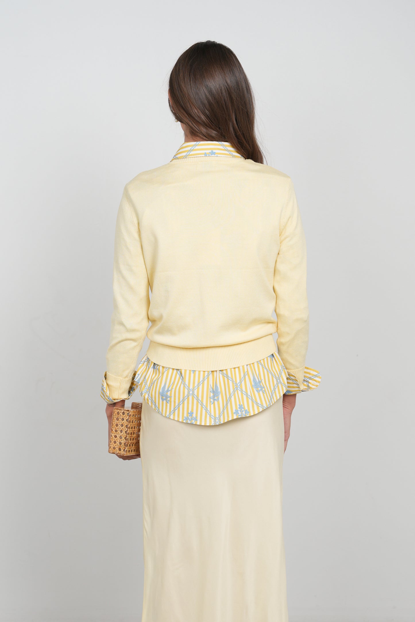 POINT SHOULDER WRAP SWEATER