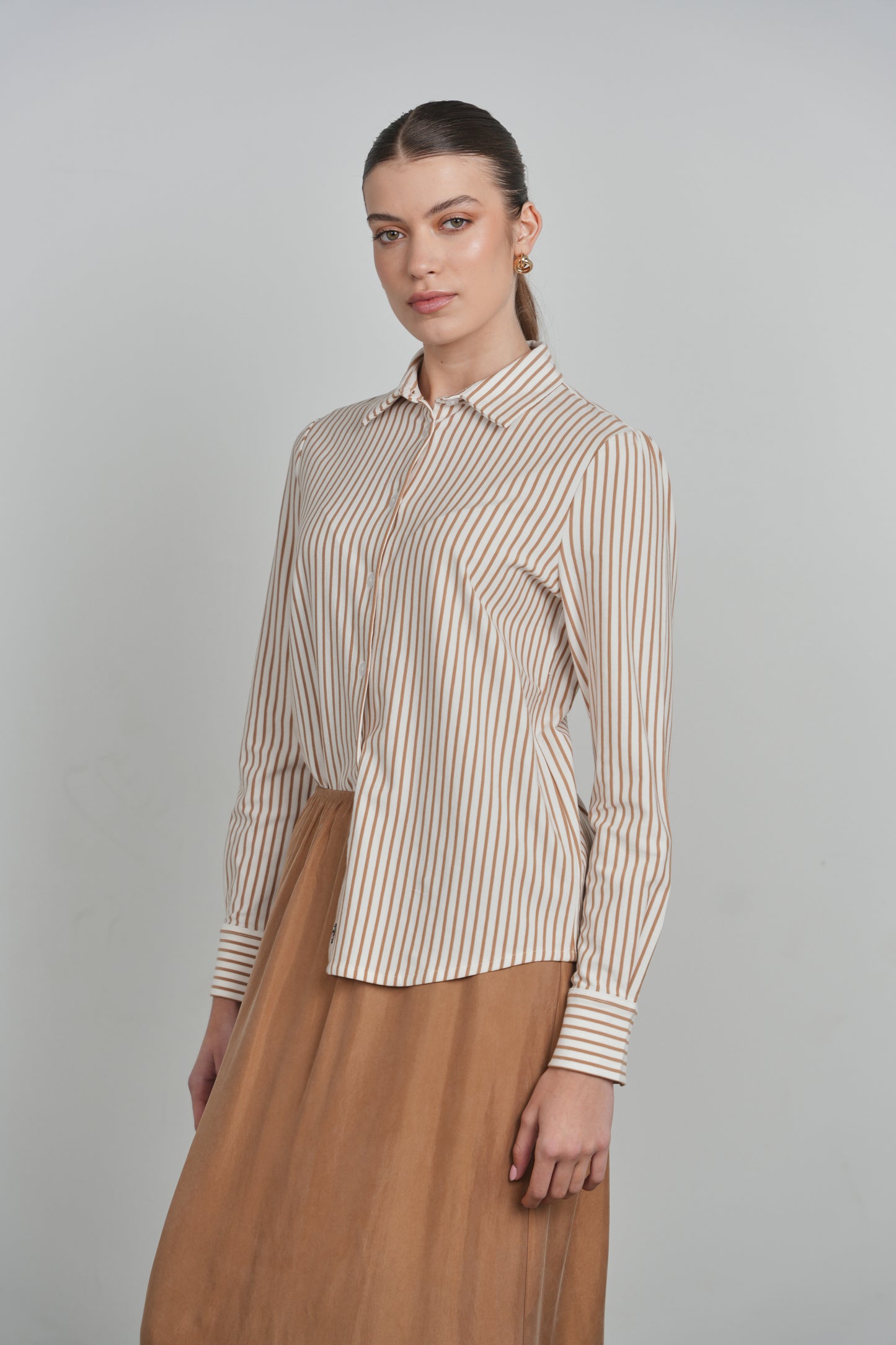 POINT KNIT BUTTON UP SHIRT