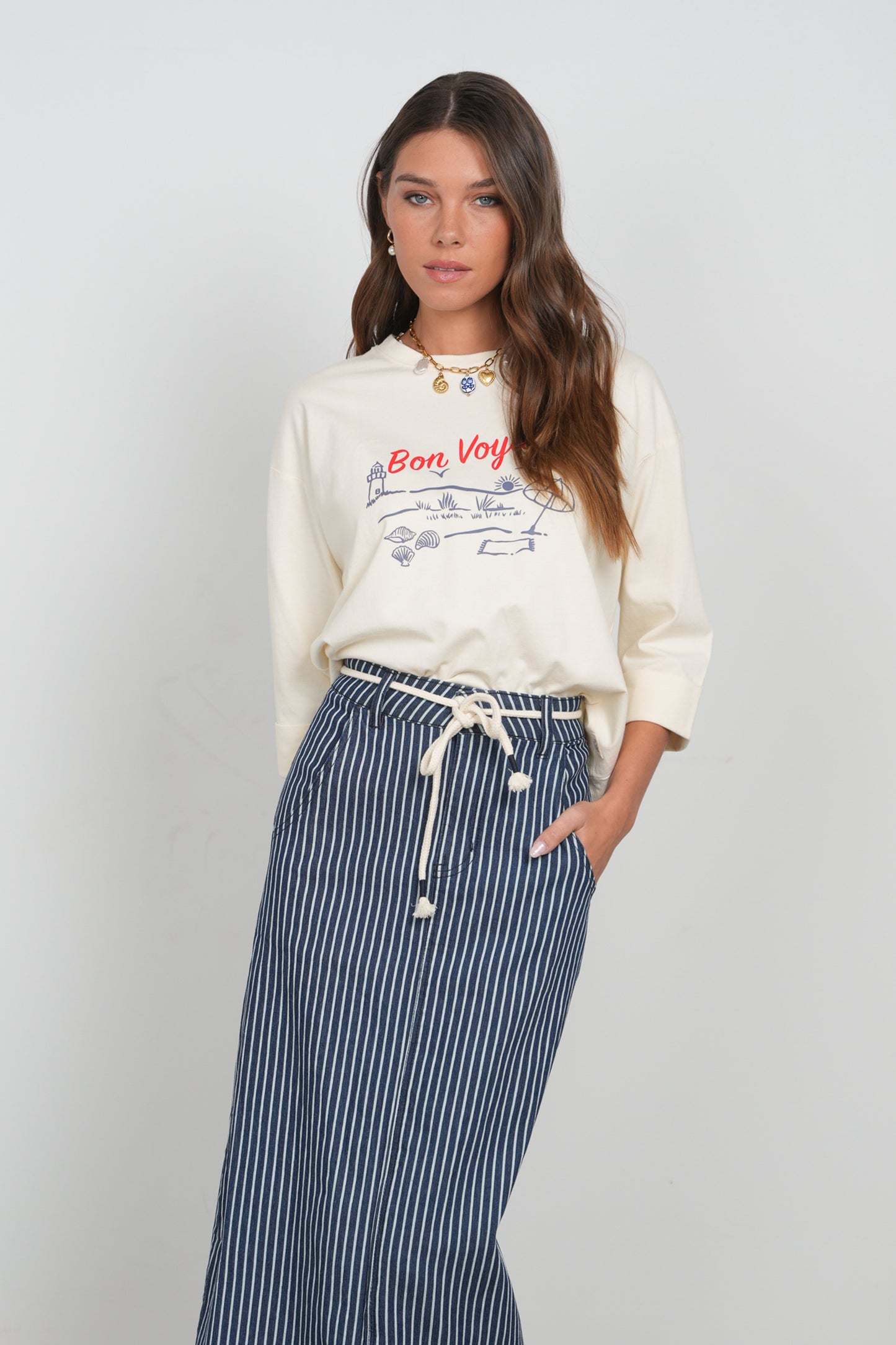 POINT GRAPHIC ROLL CUFF TEE