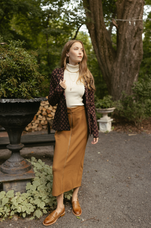 Point luxe ribbed turtleneck