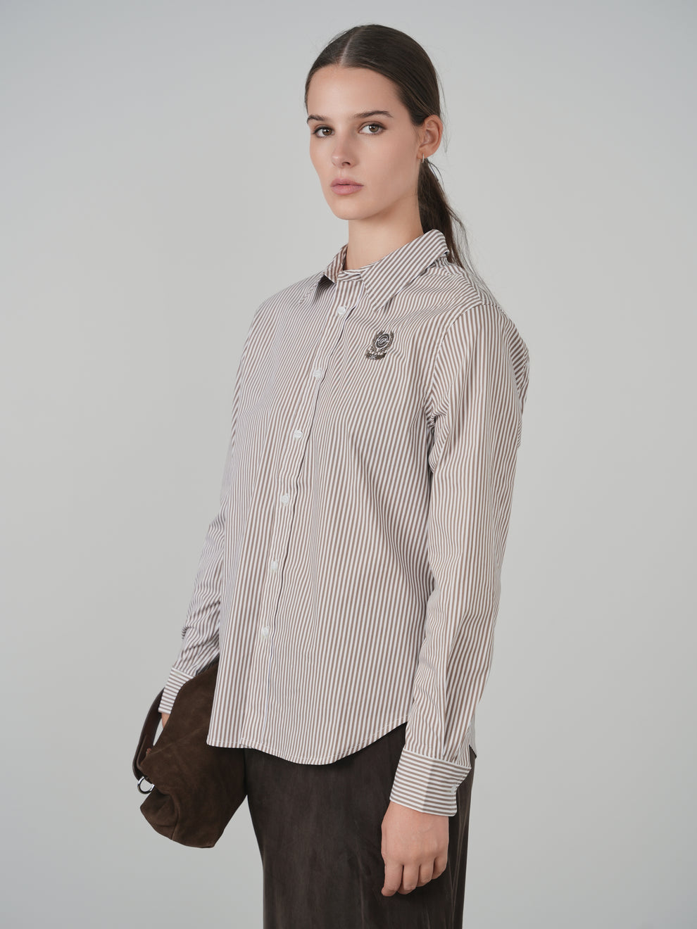 Point Fitted Button Up Point Fitted Button Up