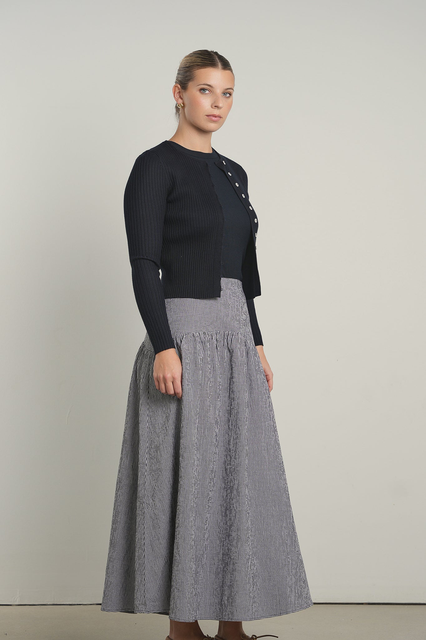 POINT RIBBED KNIT CARDI